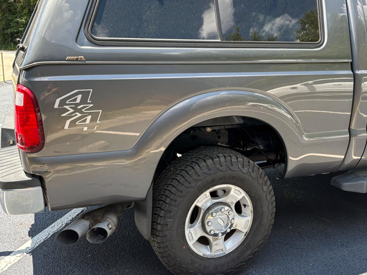 Ford Super Duty F-350 SRW 4WD Crew Cab 156" XLT 2012