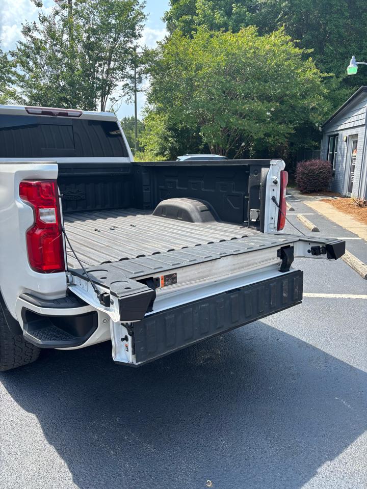 Chevrolet Silverado 2500HD 4WD Crew Cab 159" High Country 2022