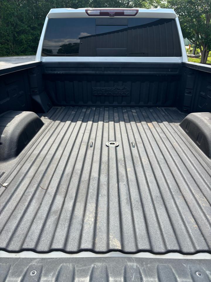 Chevrolet Silverado 2500HD 4WD Crew Cab 159" High Country 2022