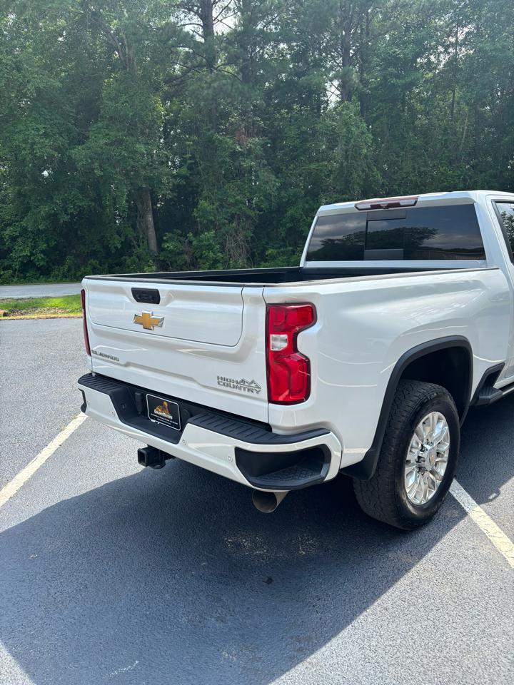 Chevrolet Silverado 2500HD 4WD Crew Cab 159" High Country 2022