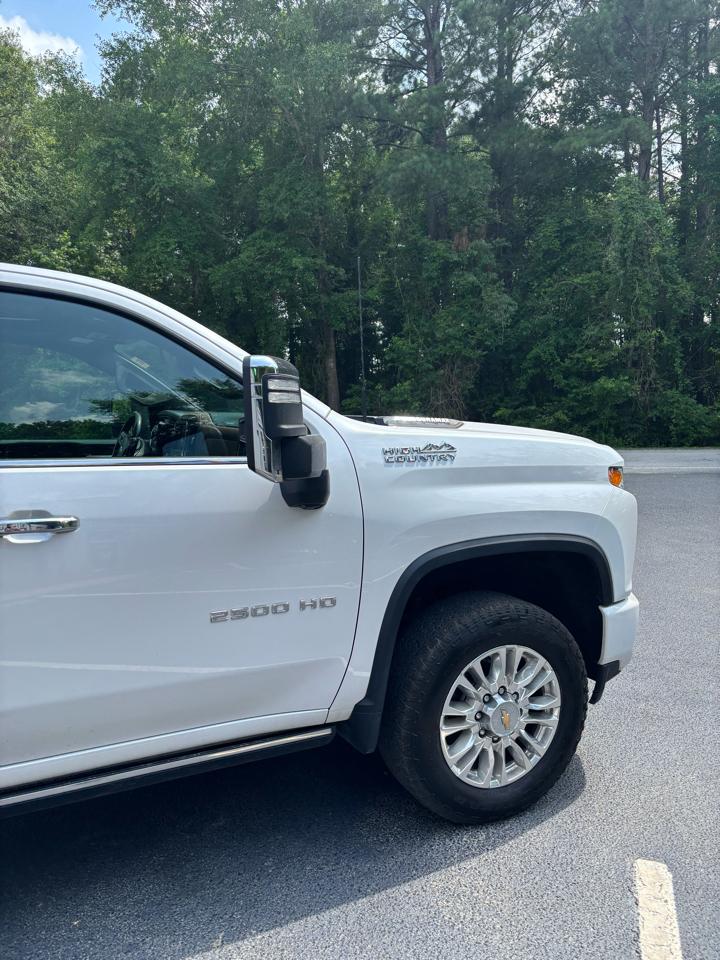 Chevrolet Silverado 2500HD 4WD Crew Cab 159" High Country 2022