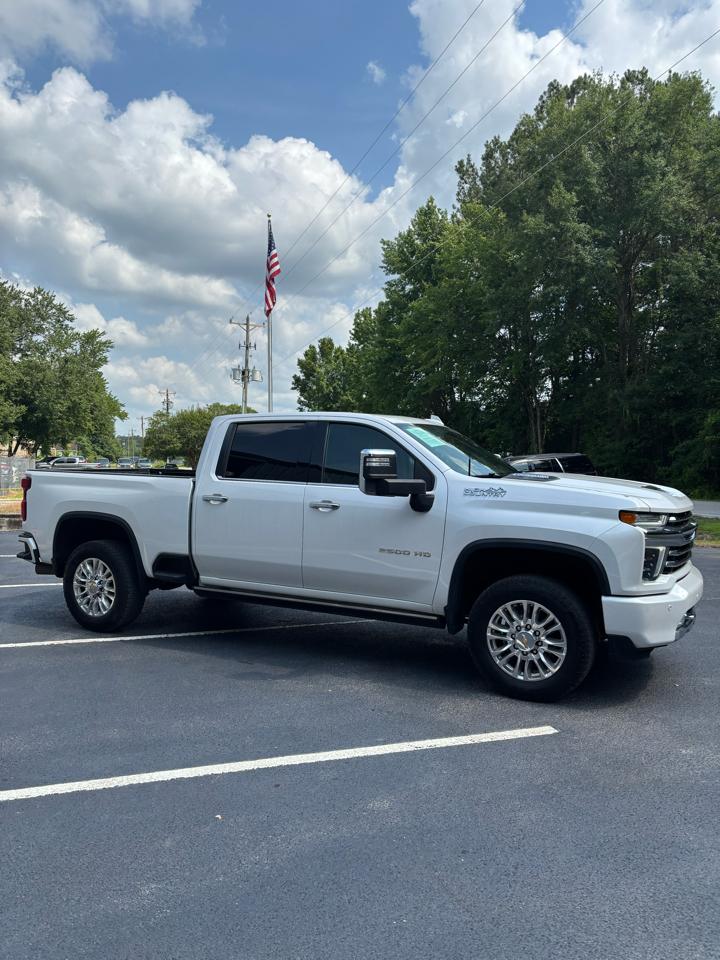Chevrolet Silverado 2500HD 4WD Crew Cab 159" High Country 2022