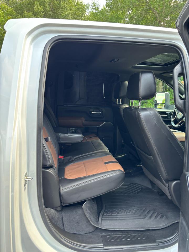 Chevrolet Silverado 2500HD 4WD Crew Cab 159" High Country 2022