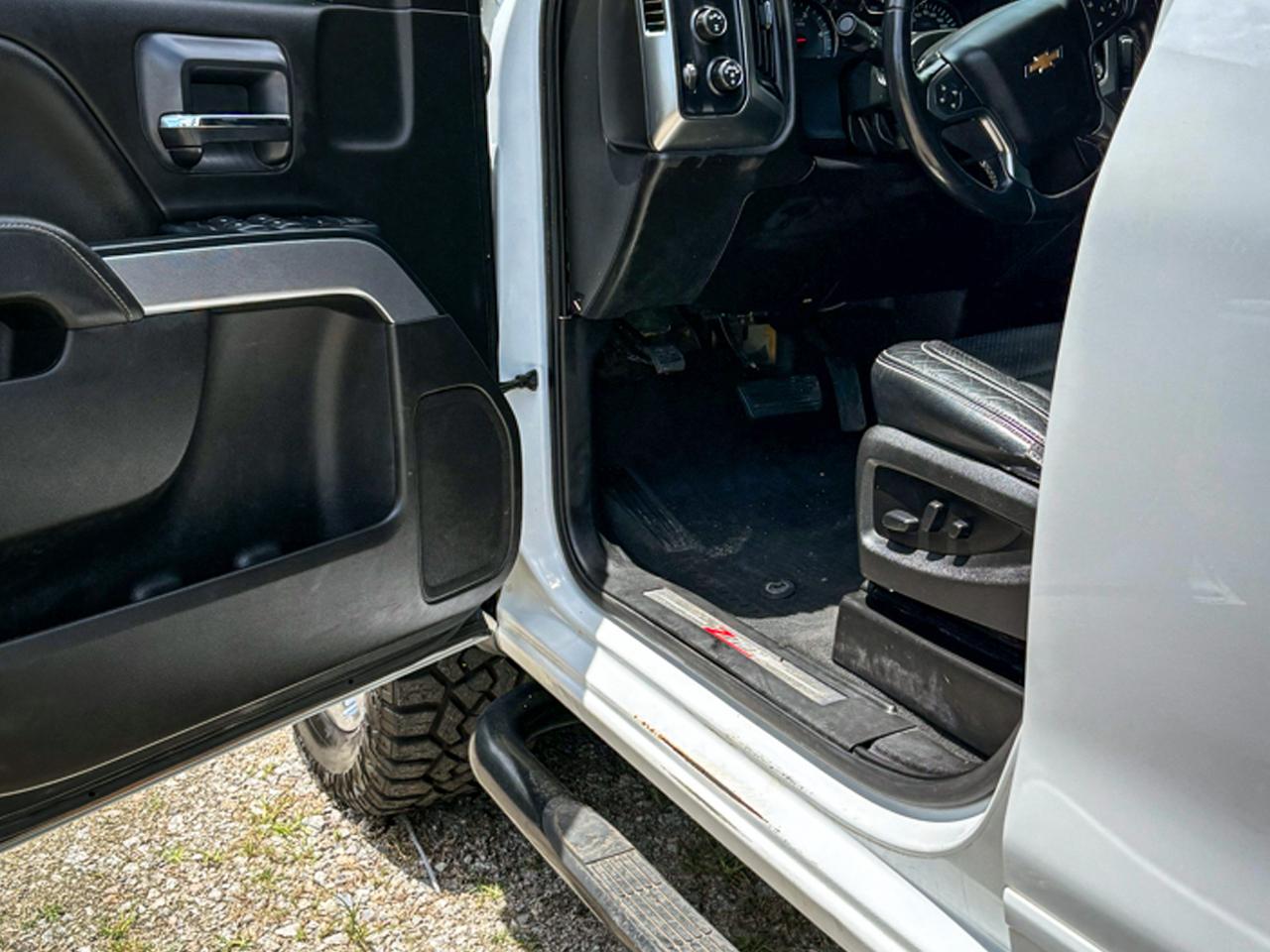 Chevrolet Silverado 2500HD 4WD Crew Cab 153.7" LT 2019
