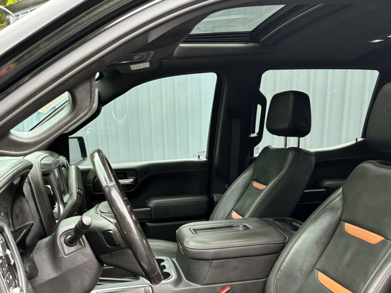 GMC Sierra 1500 4WD Crew Cab 147" AT4 2019