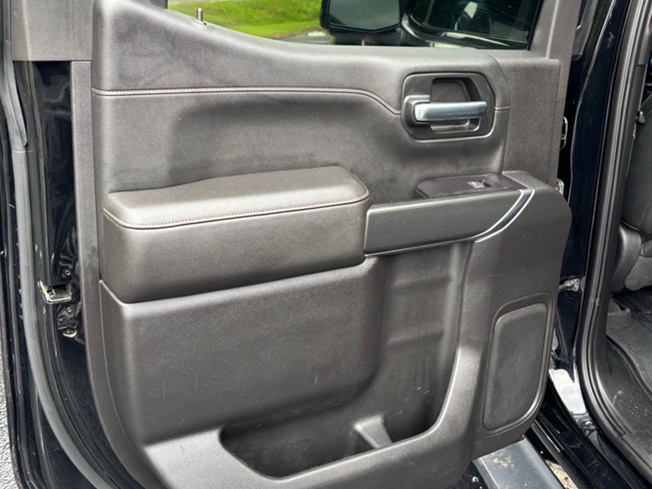 GMC Sierra 1500 4WD Crew Cab 147" AT4 2019