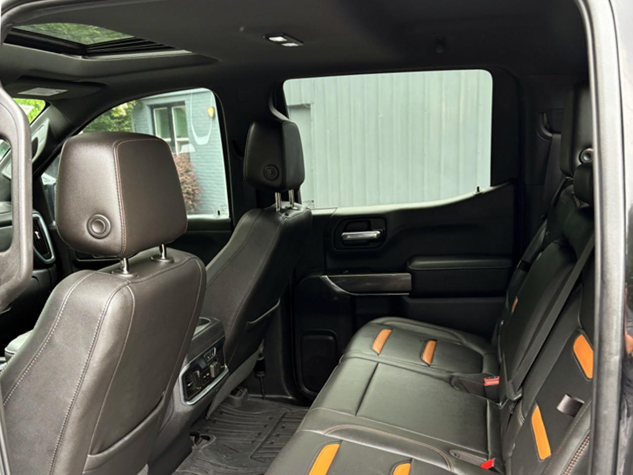 GMC Sierra 1500 4WD Crew Cab 147" AT4 2019