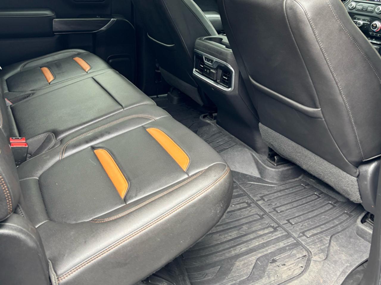 GMC Sierra 1500 4WD Crew Cab 147" AT4 2019