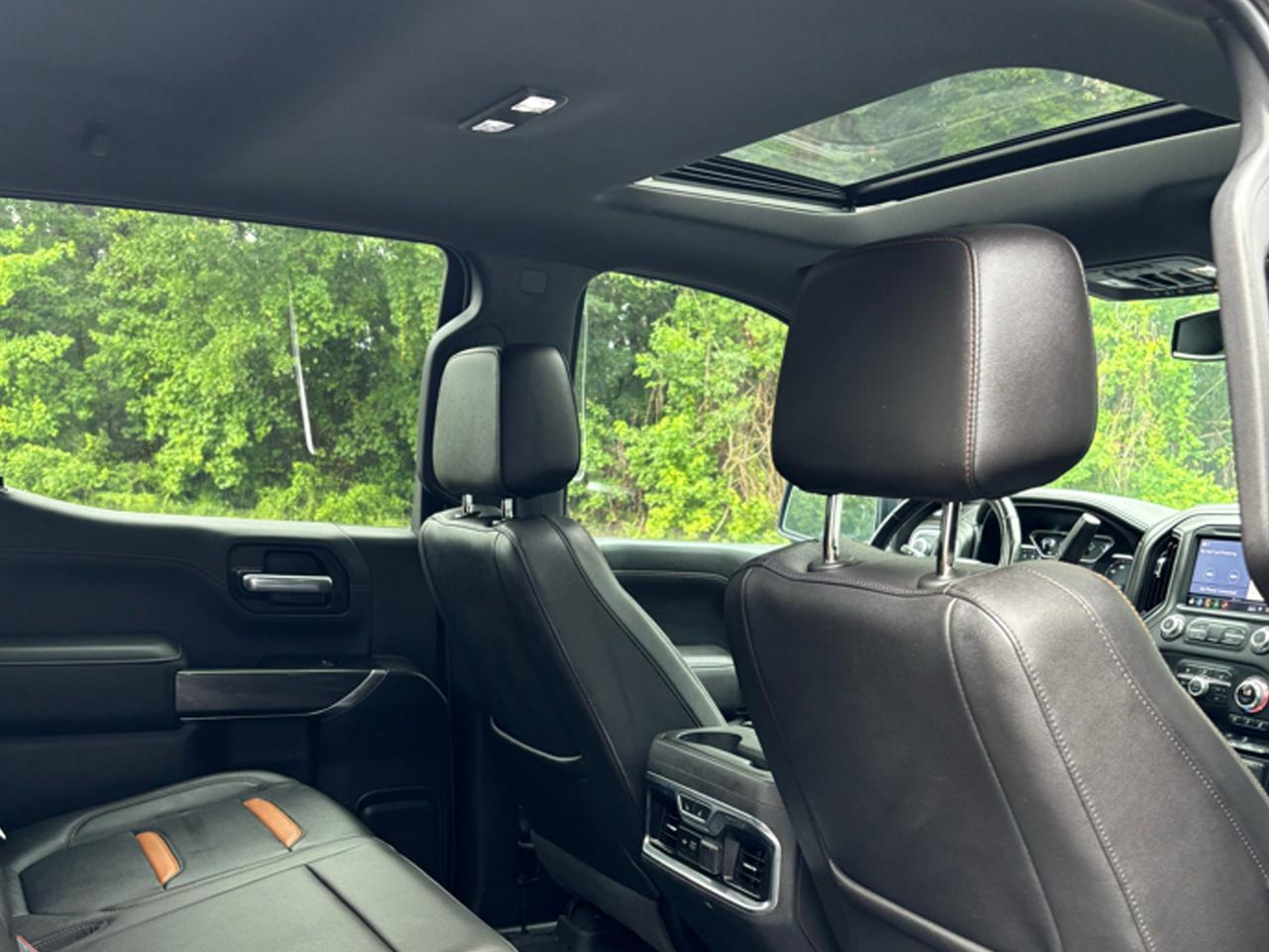 GMC Sierra 1500 4WD Crew Cab 147" AT4 2019