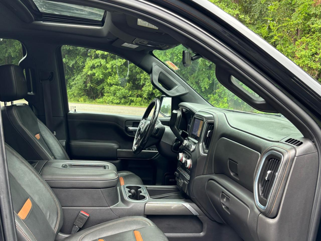 GMC Sierra 1500 4WD Crew Cab 147" AT4 2019