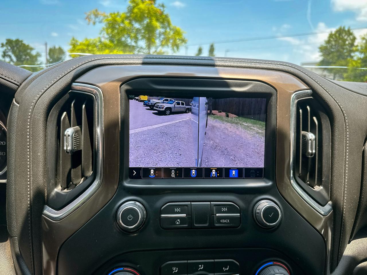 Chevrolet Silverado 2500HD 4WD Crew Cab 159" High Country 2022