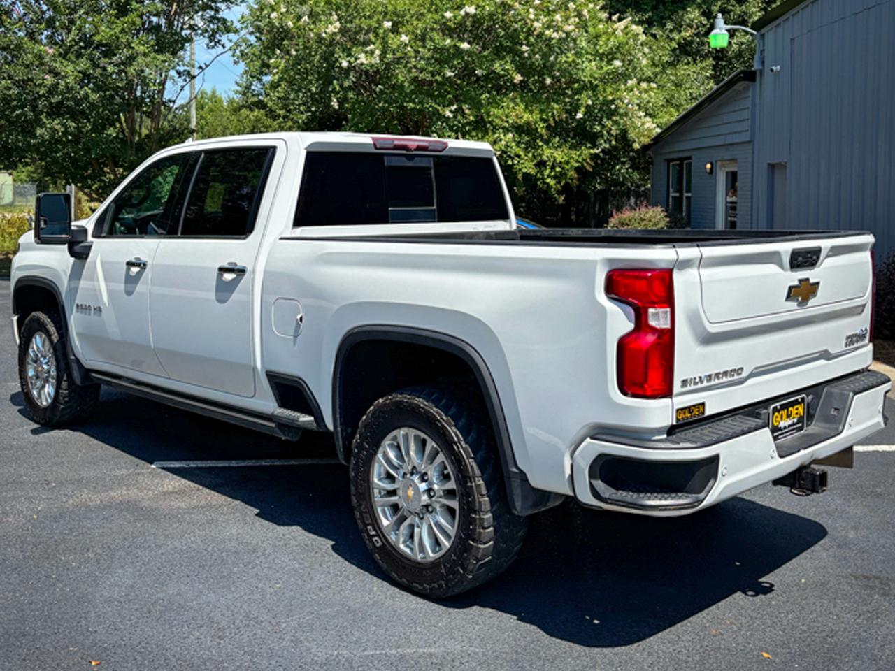 Chevrolet Silverado 2500HD 4WD Crew Cab 159" High Country 2022