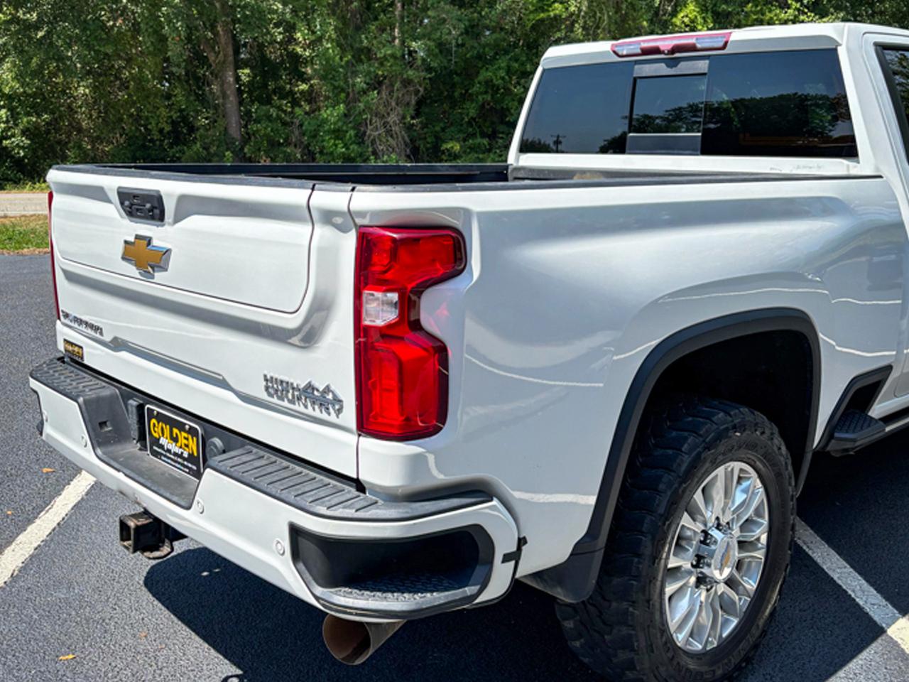 Chevrolet Silverado 2500HD 4WD Crew Cab 159" High Country 2022
