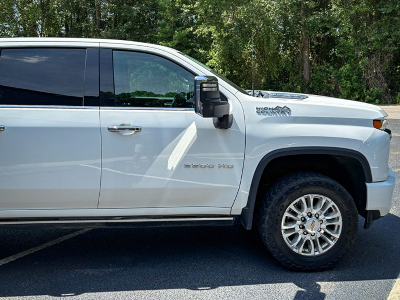 Chevrolet Silverado 2500HD 4WD Crew Cab 159" High Country 2022