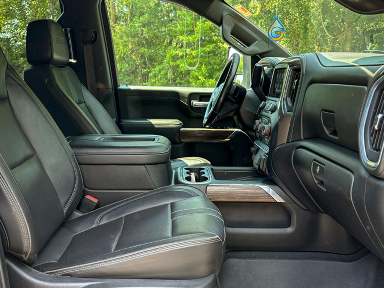 Chevrolet Silverado 2500HD 4WD Crew Cab 159" High Country 2022
