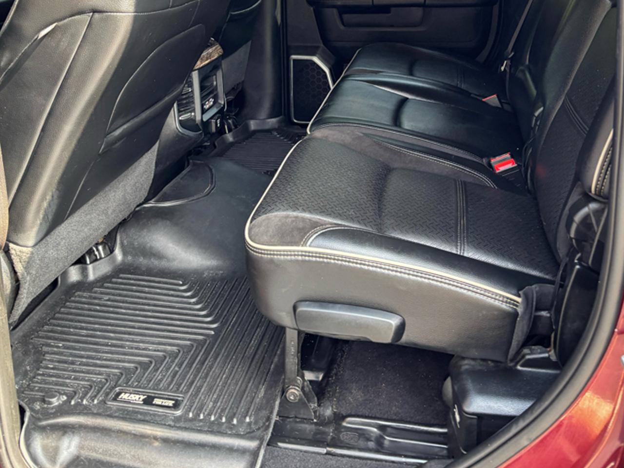 RAM 2500 Laramie 4x4 Mega Cab 6'4" Box 2021