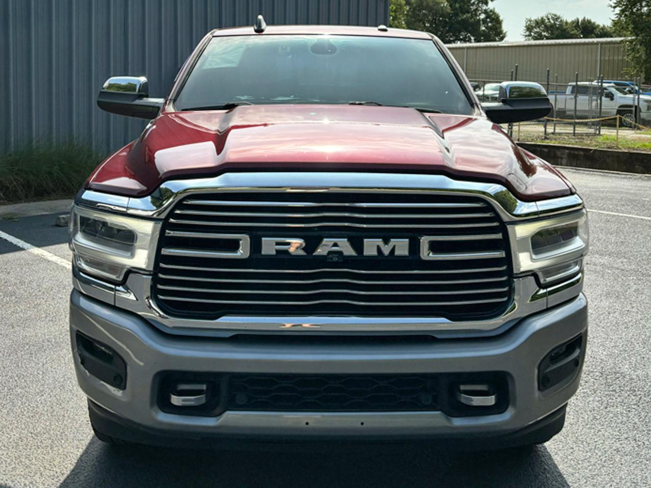 RAM 2500 Laramie 4x4 Mega Cab 6'4" Box 2021