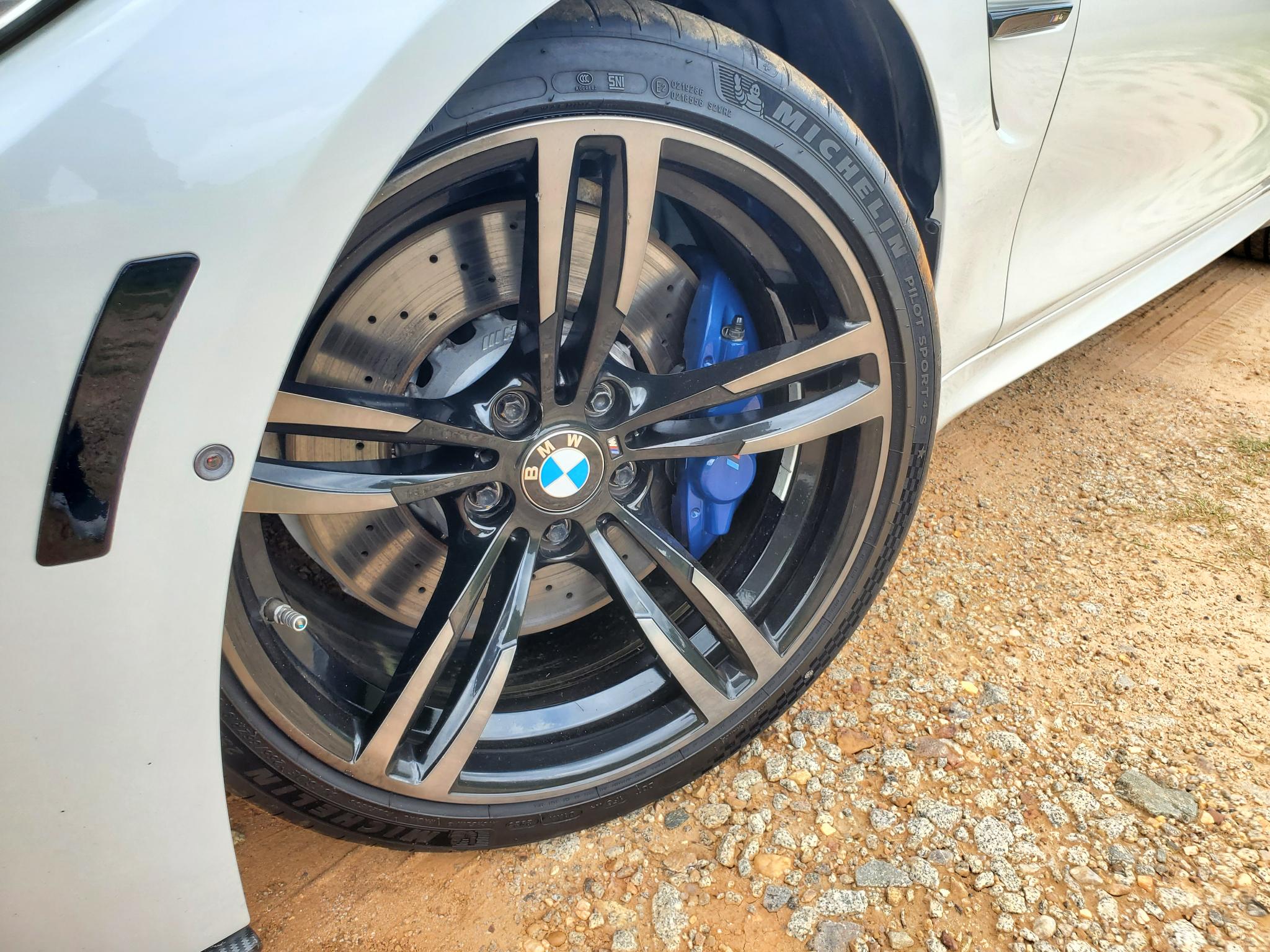 BMW M4 2D Coupe 2015