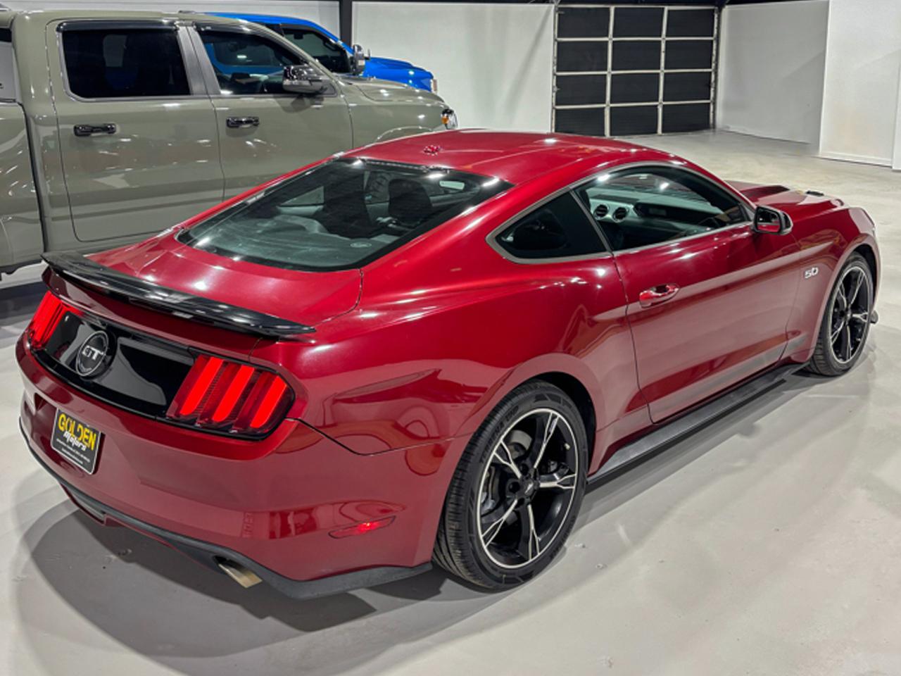 Ford Mustang  2017