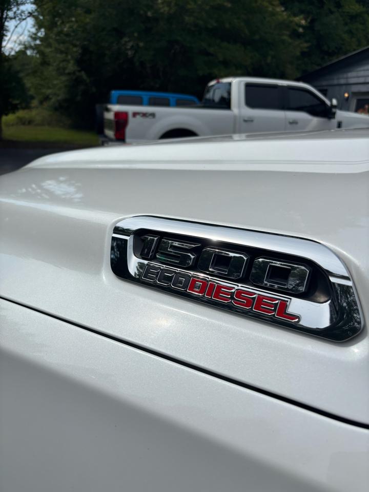 RAM 1500 Longhorn 4x4 Crew Cab 5'7" Box 2020