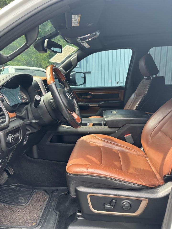 RAM 1500 Longhorn 4x4 Crew Cab 5'7" Box 2020