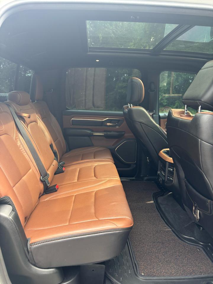 RAM 1500 Longhorn 4x4 Crew Cab 5'7" Box 2020