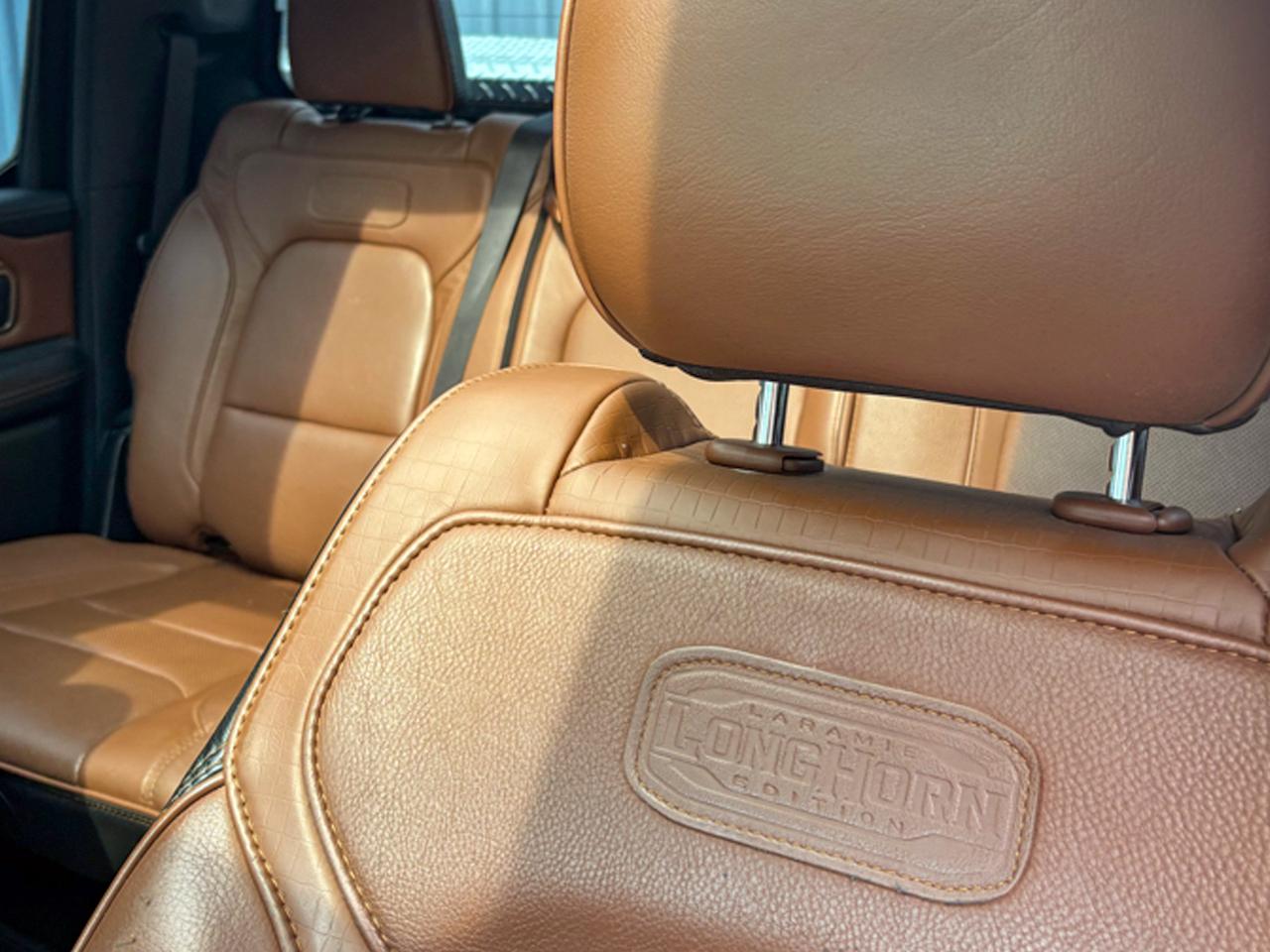 RAM 1500 Longhorn 4x4 Crew Cab 5'7" Box 2020