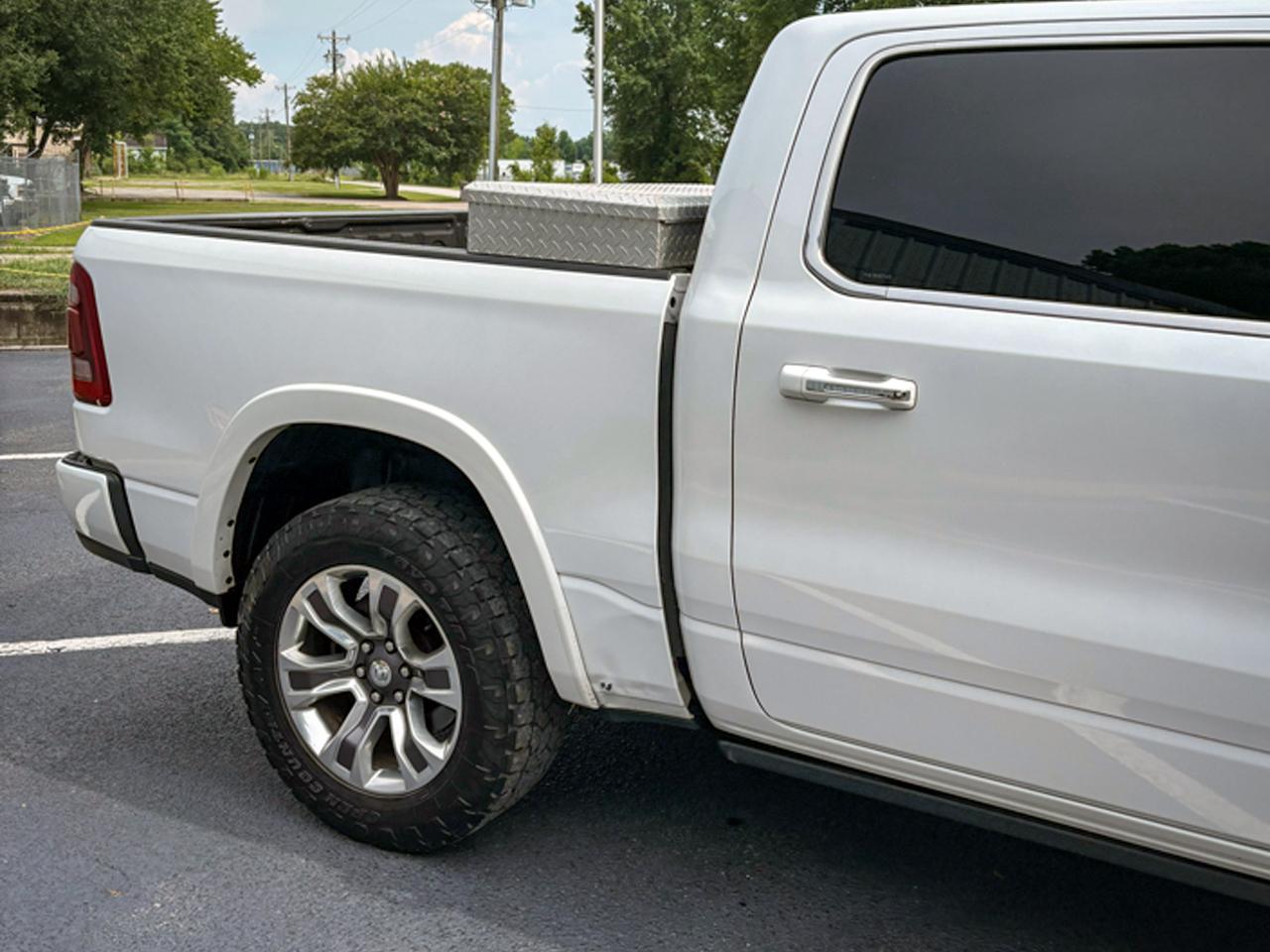 RAM 1500 Longhorn 4x4 Crew Cab 5'7" Box 2020