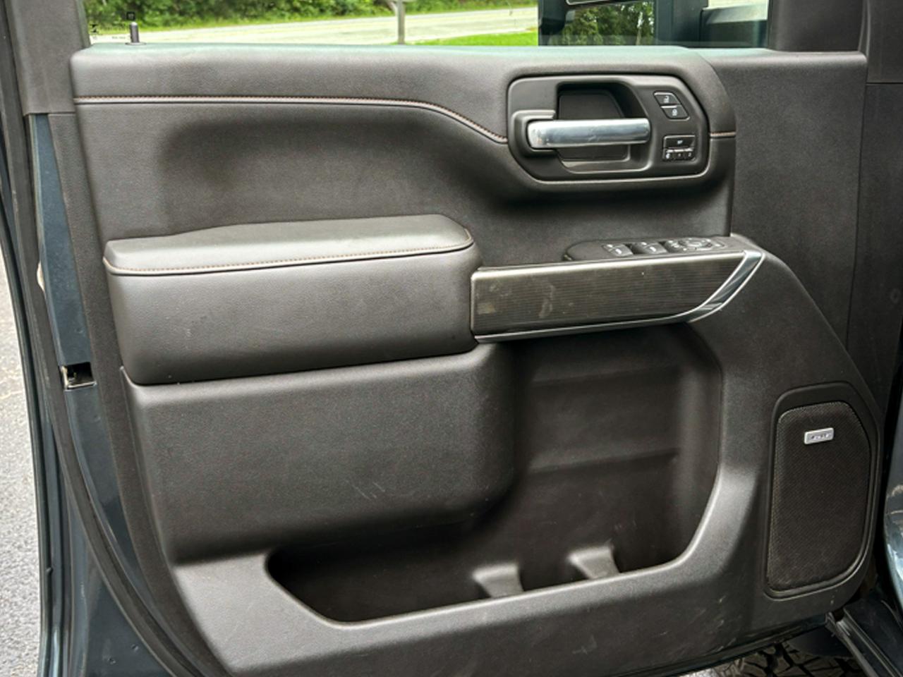 GMC Sierra 2500HD 4WD Crew Cab 159" AT4 2020