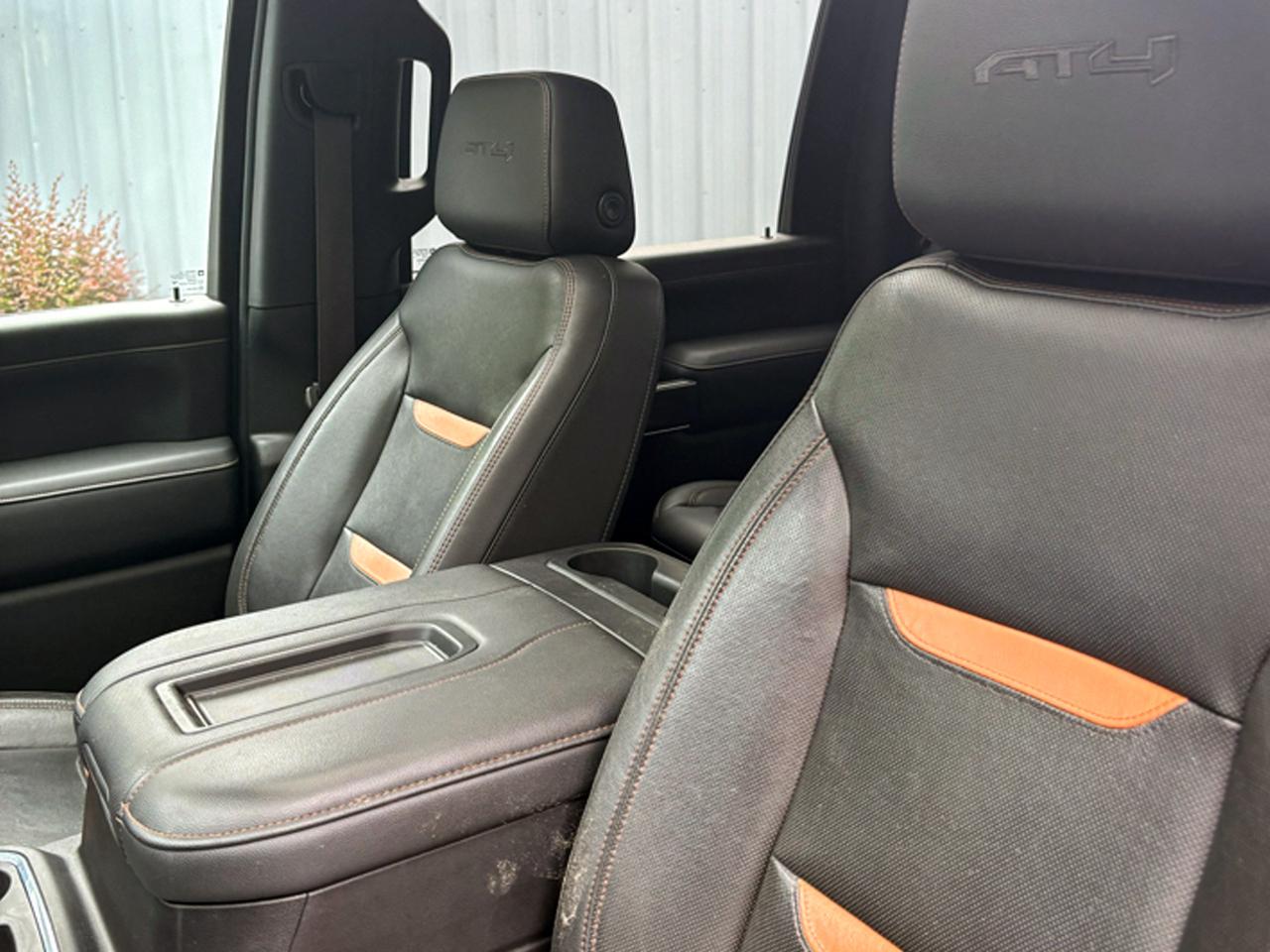 GMC Sierra 2500HD 4WD Crew Cab 159" AT4 2020