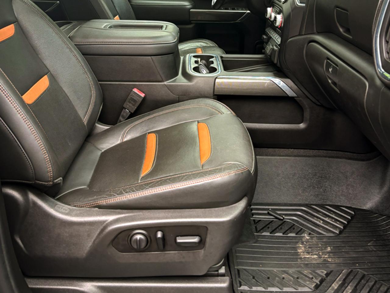 GMC Sierra 2500HD 4WD Crew Cab 159" AT4 2020