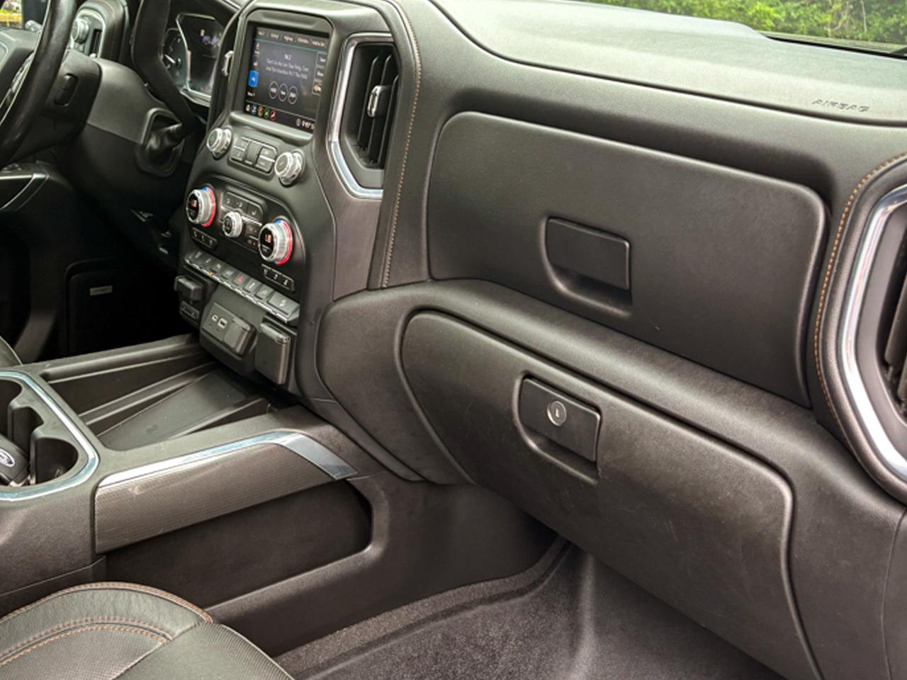GMC Sierra 2500HD 4WD Crew Cab 159" AT4 2020