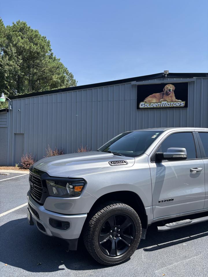 RAM 1500 Big Horn Crew Cab 4WD 2020