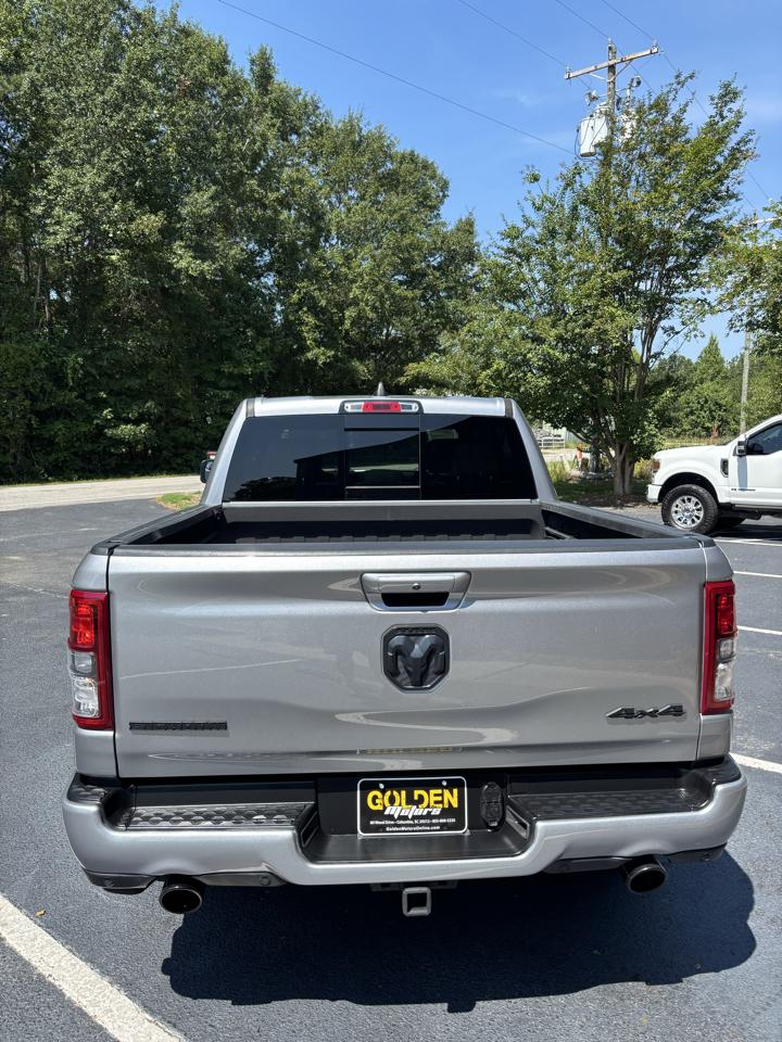 RAM 1500 Big Horn Crew Cab 4WD 2020