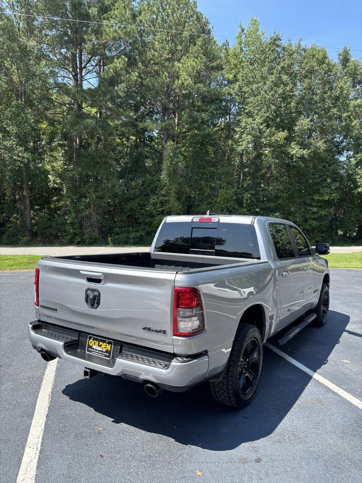 RAM 1500 Big Horn Crew Cab 4WD 2020