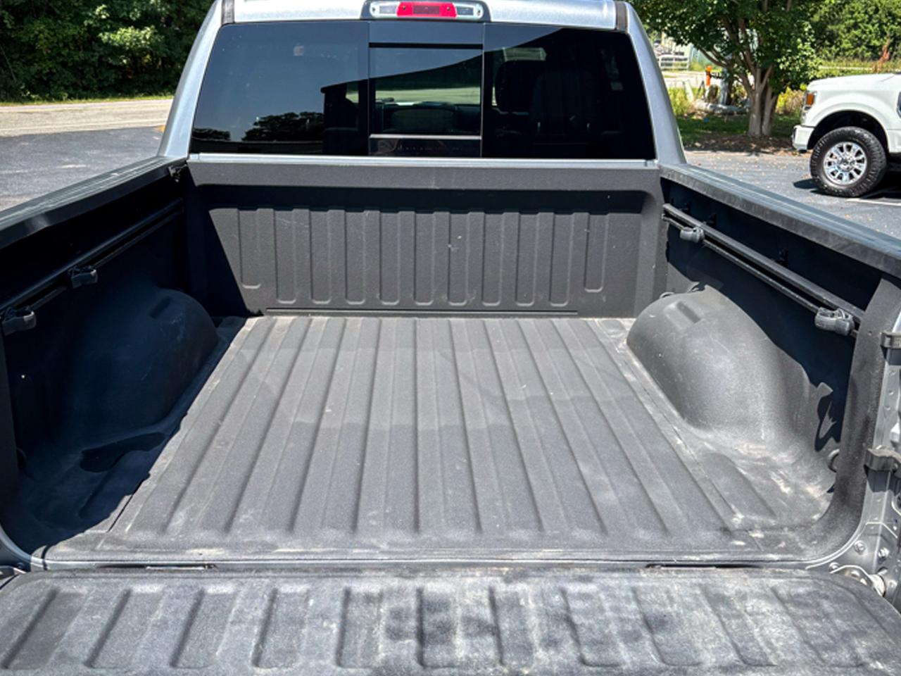 RAM 1500 Big Horn Crew Cab 4WD 2020