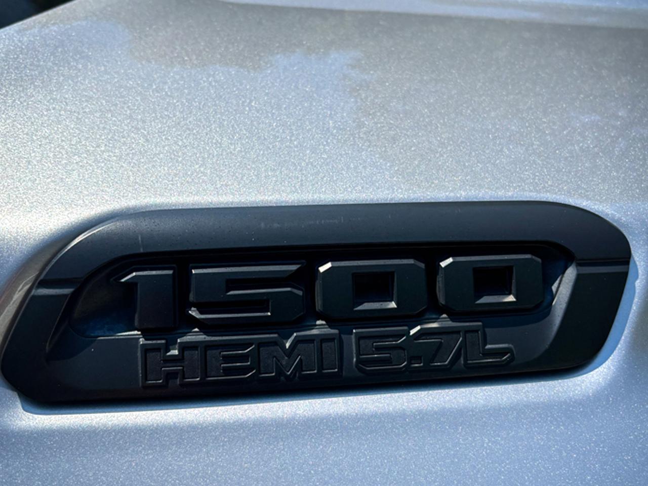 RAM 1500 Big Horn Crew Cab 4WD 2020