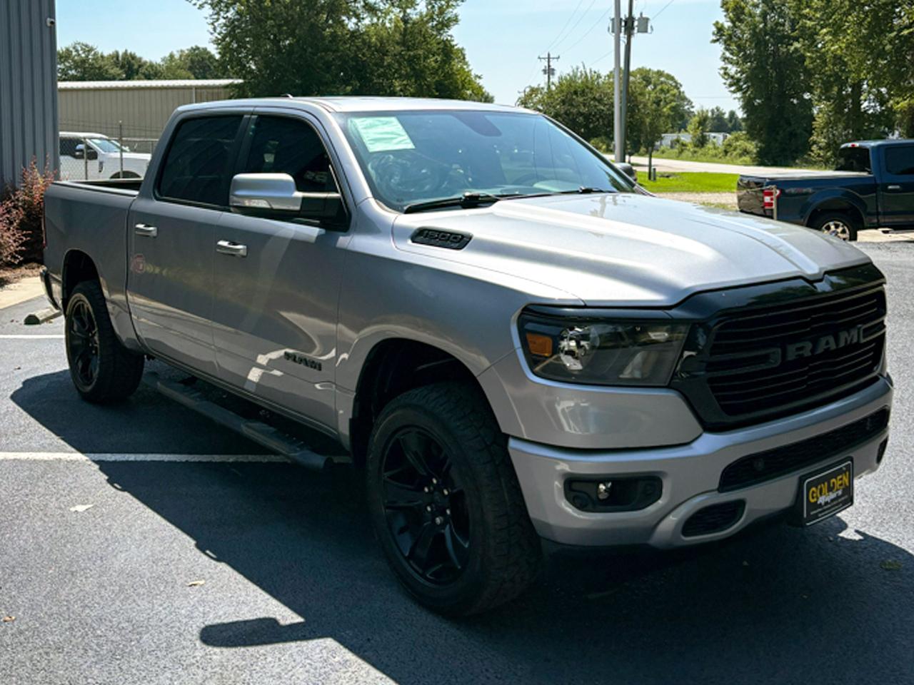 RAM 1500 Big Horn Crew Cab 4WD 2020