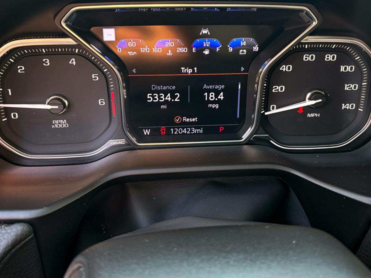 GMC Yukon 2WD 4dr Denali 2021