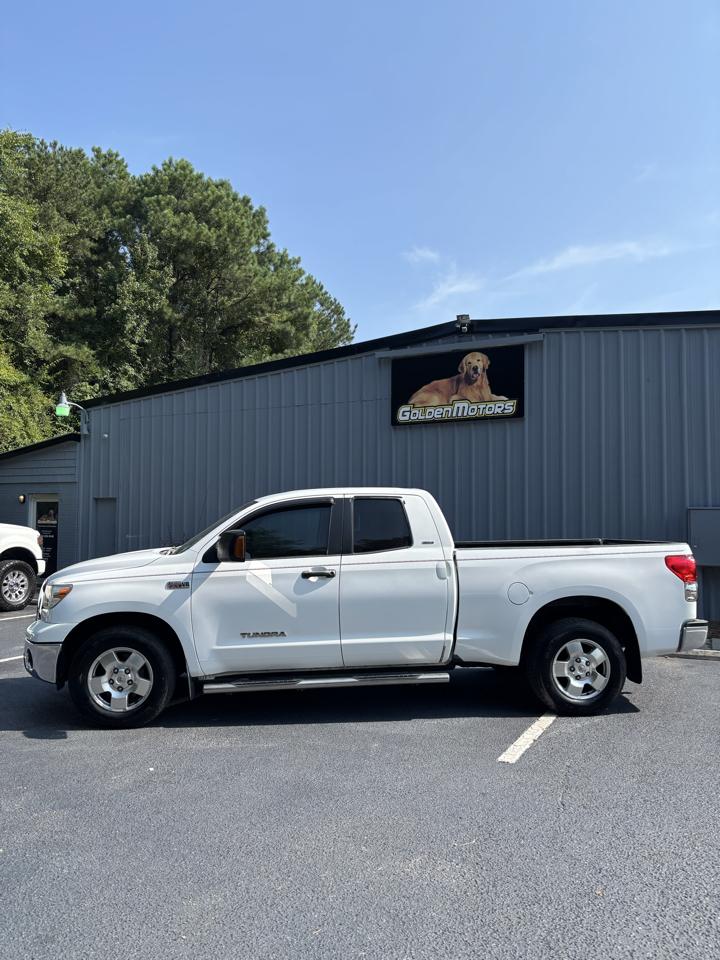 Toyota Tundra 2WD Double 145.7" 5.7L V8 SR5 (Natl 2007