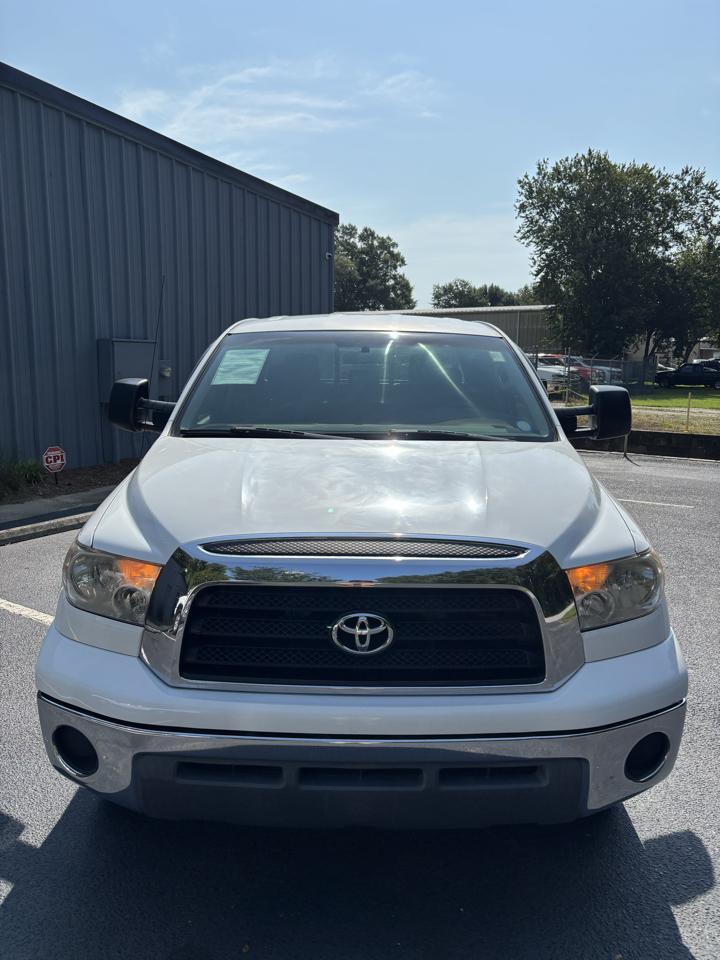 Toyota Tundra 2WD Double 145.7" 5.7L V8 SR5 (Natl 2007