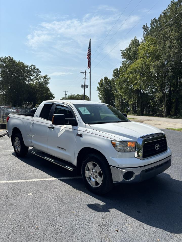 Toyota Tundra 2WD Double 145.7" 5.7L V8 SR5 (Natl 2007