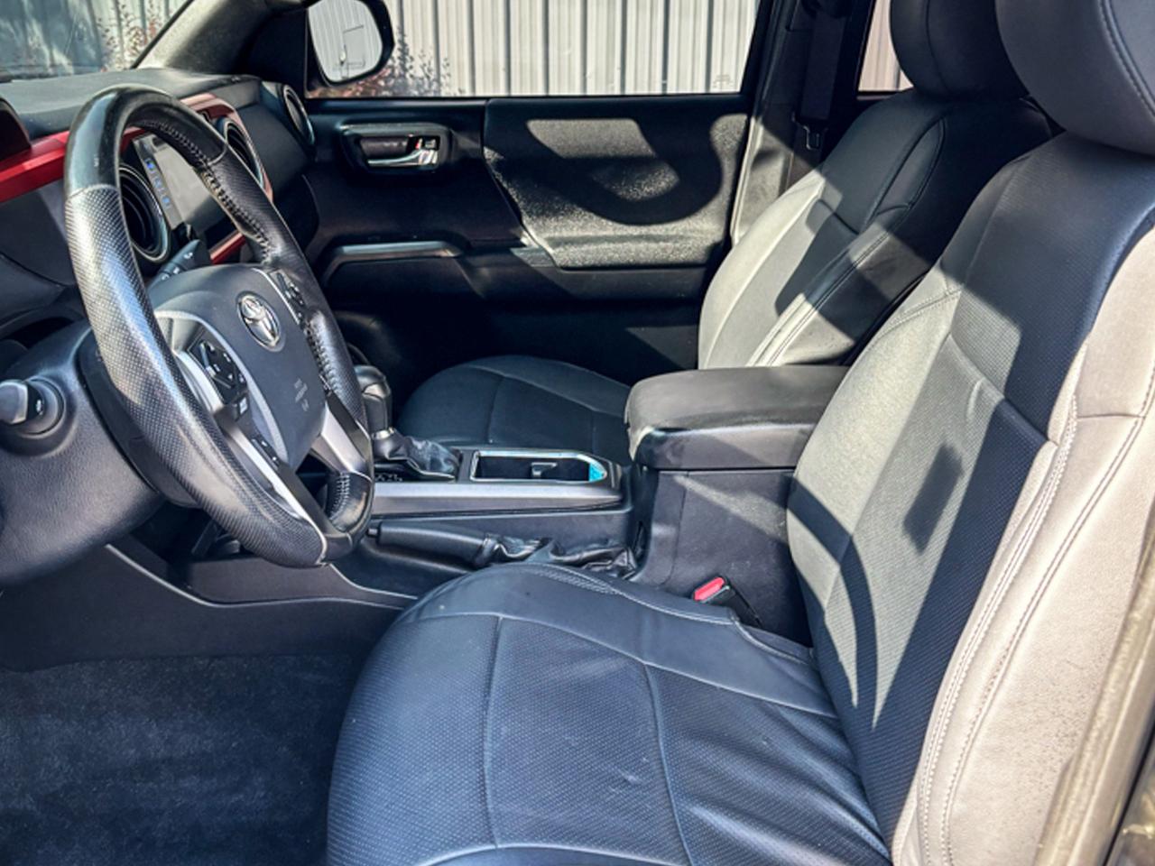 Toyota Tacoma 4WD  2019