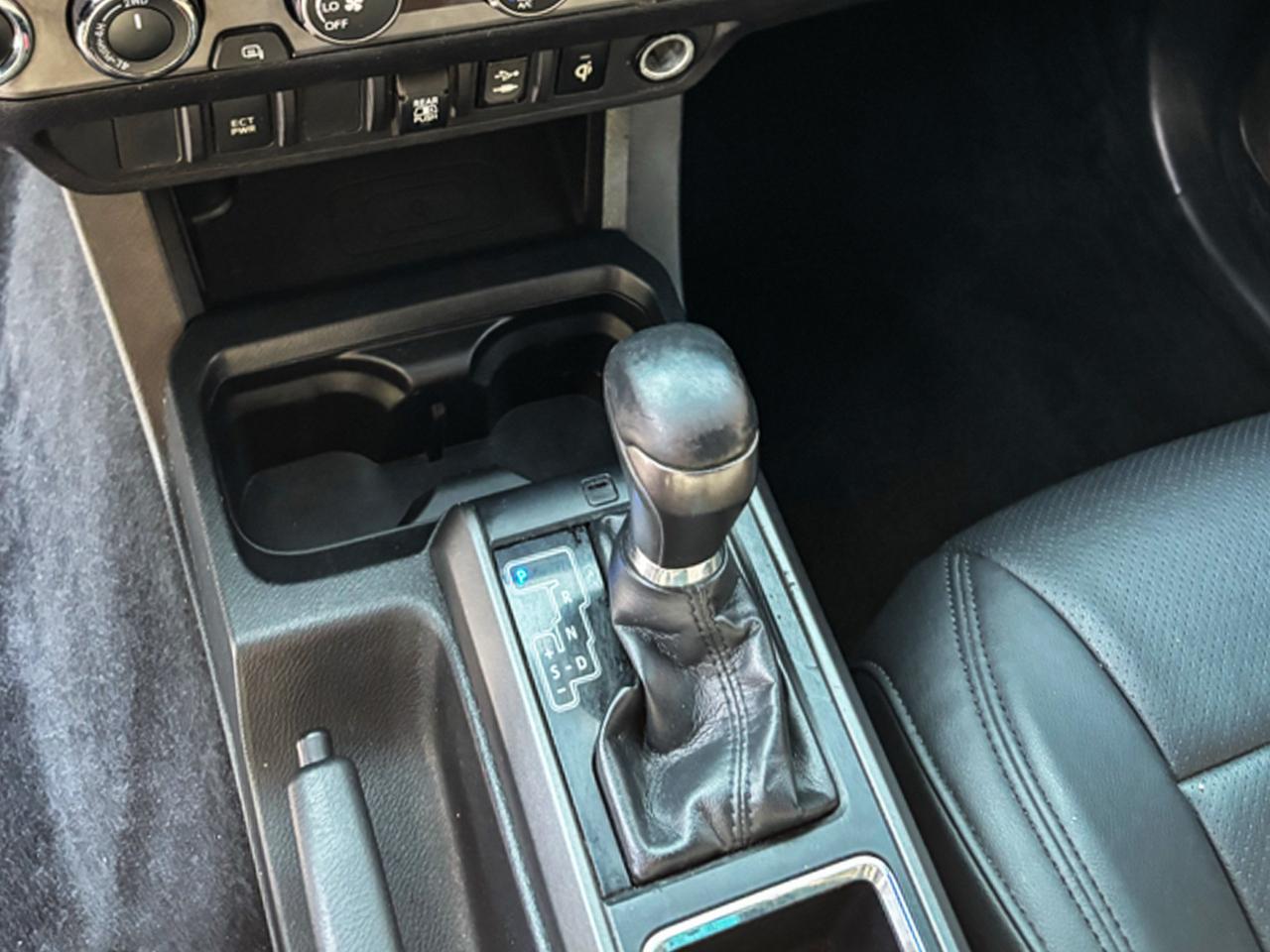 Toyota Tacoma 4WD  2019