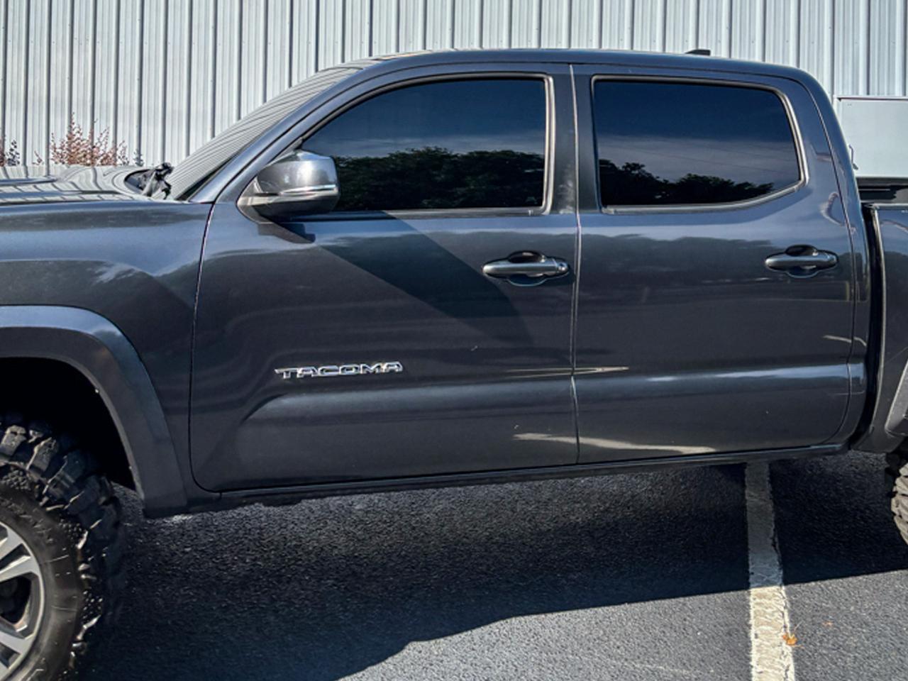 Toyota Tacoma 4WD  2019