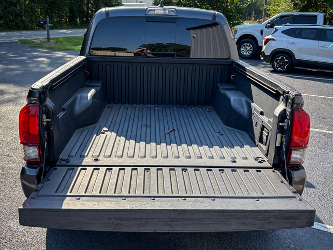 Toyota Tacoma 4WD  2019