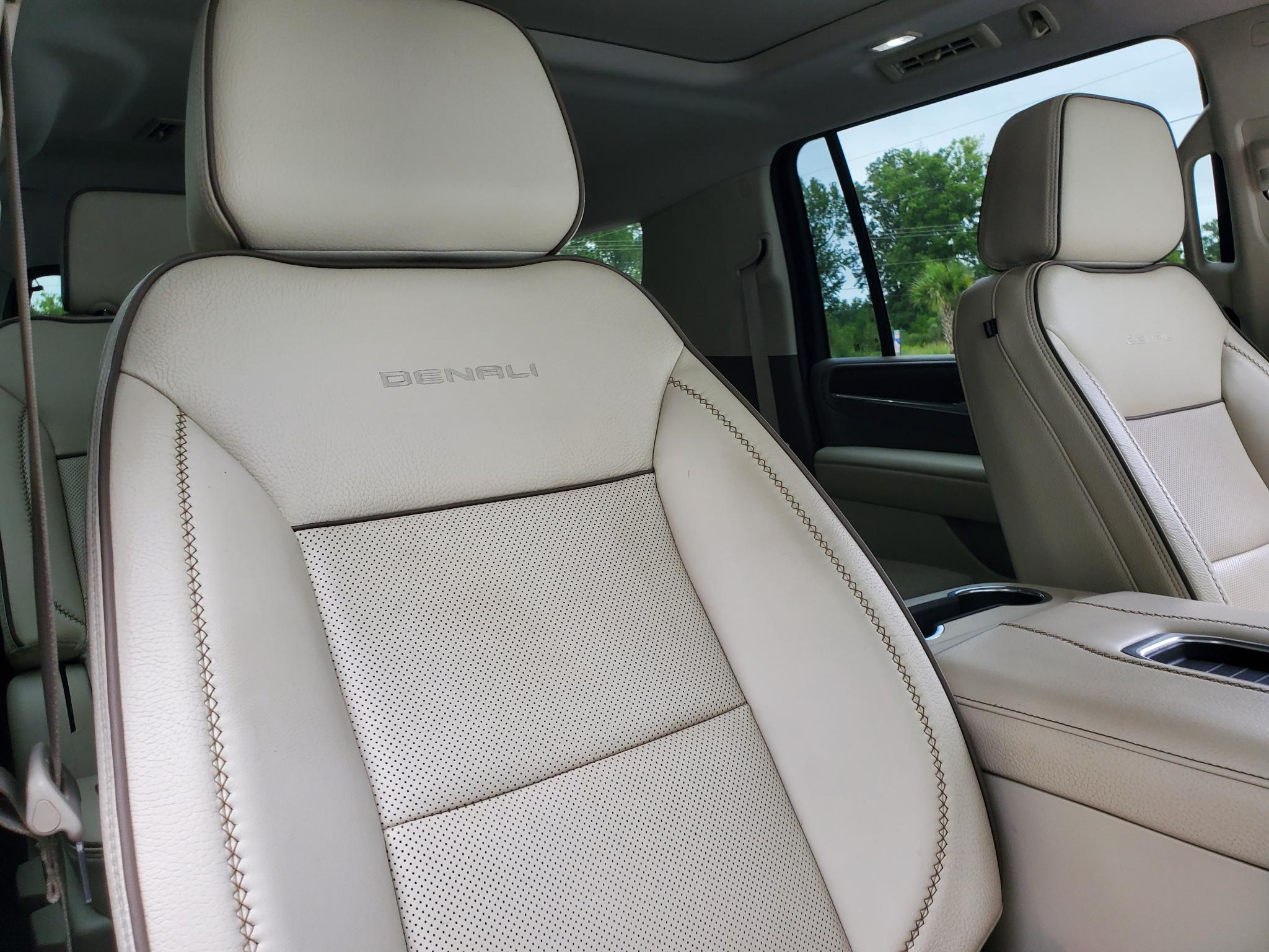 GMC Yukon XL  2021