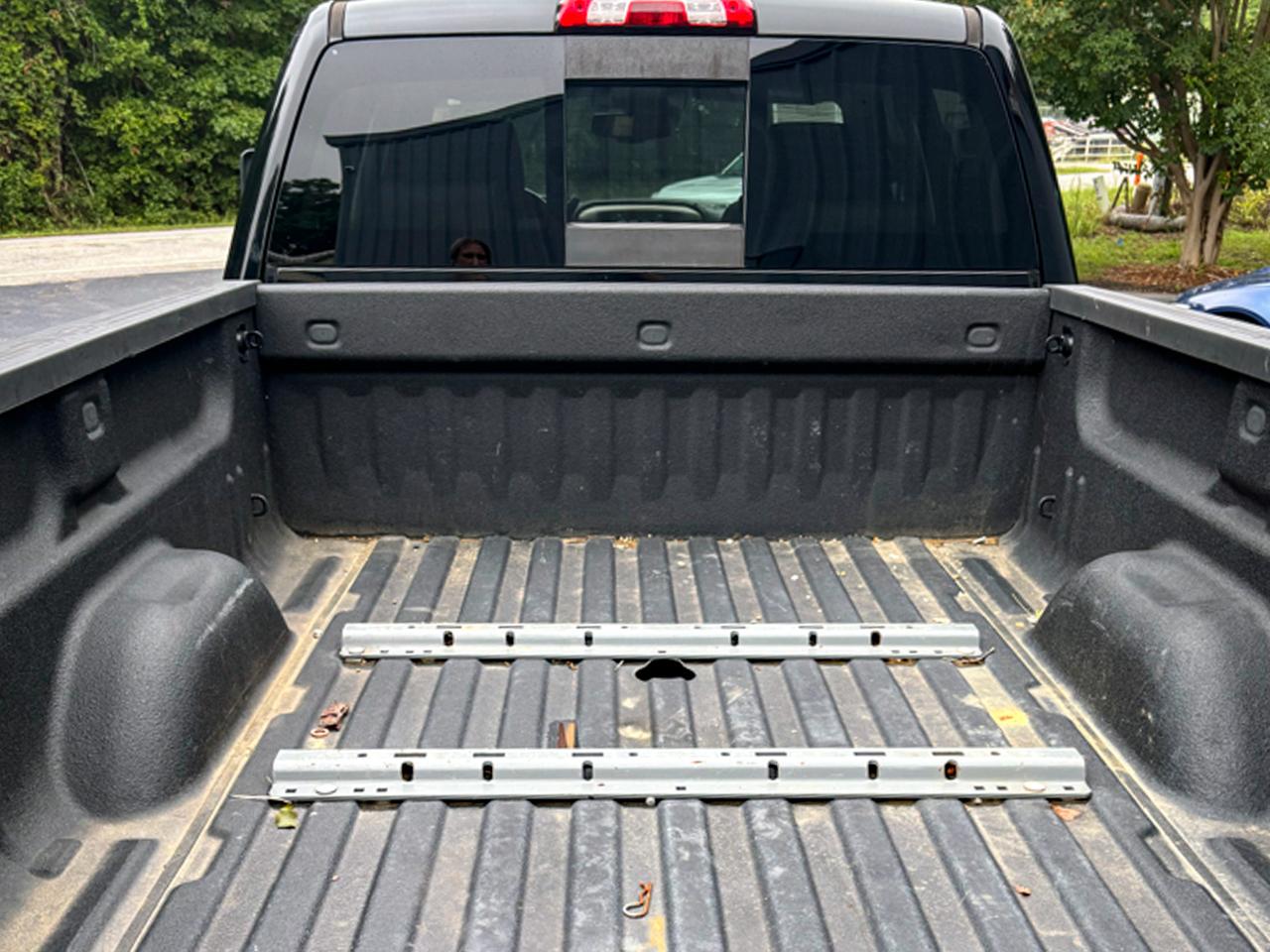 GMC Sierra 2500HD 4WD Crew Cab 153.7" Denali 2015