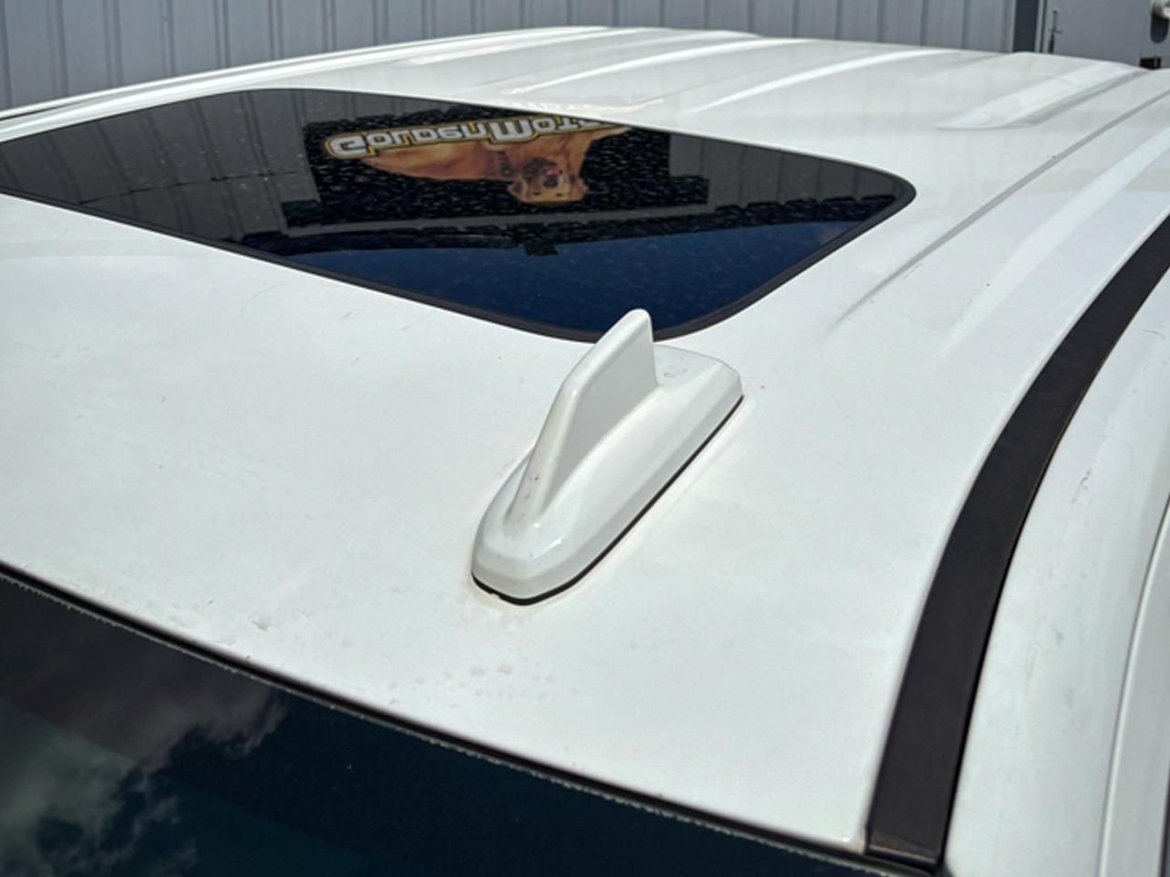 GMC Sierra 1500 4WD Crew Cab 147" SLT 2019