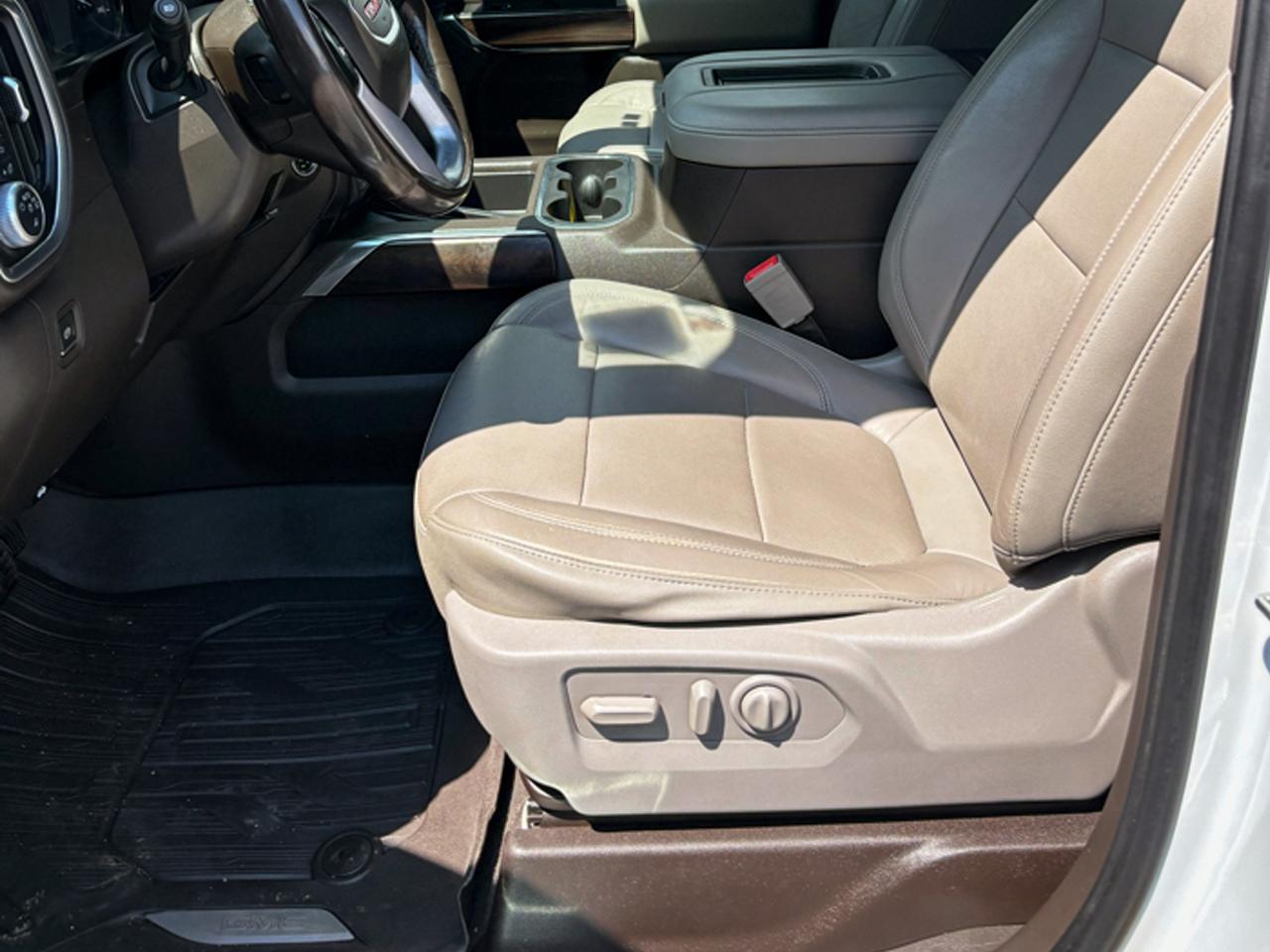 GMC Sierra 1500 4WD Crew Cab 147" SLT 2019